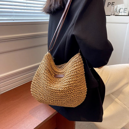 Lina - Trendy Woven Shoulder Bag