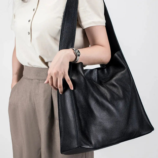 Vivienne™ - Timeless Prestige RFID Tote