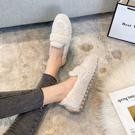 Adison - Classic Fuzzy Loafers